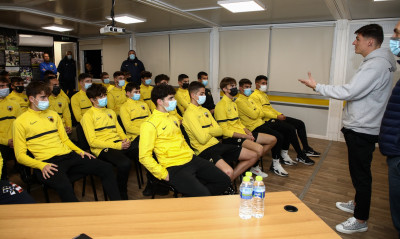 ΑΕΚ: Έκπληξη στις ακαδημίες ο Τσούμπερ – Πότε ήθελε να… σκοτώσει τον VAR (photos)