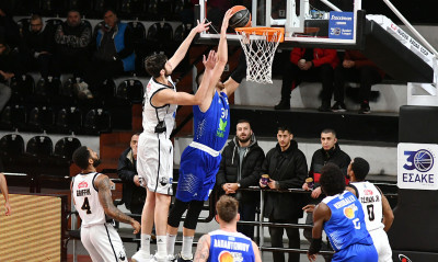 Απόλλων Π.-Λάρισα 74-82: Έκανε ματ με Μάριτς!