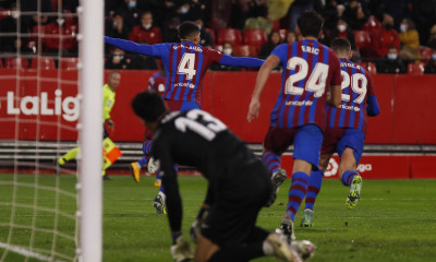 La Liga: «Χ»αμένες Σεβίλλη και Μπαρτσελόνα