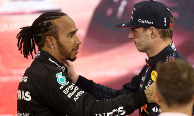 Formula 1: «Βόμβα» για Χάμιλτον - Βάζει τέλος στην καριέρα του μετά το «φιάσκο» στο Άμπου Ντάμπι