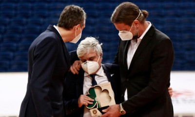 Παναθηναϊκός ΟΠΑΠ: Εξέφρασε τα ειλικρινή συλλυπητήρια στον Μάνο Παπαδόπουλο (photo)