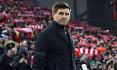 Θετικός στον κορονοϊό ο Στίβεν Τζέραρντ