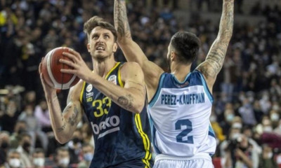 Ασταμάτητη η Φενέρ εκτέλεσε και την Τουρκ Τέλεκομ