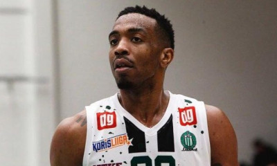 Ιωνικός: Συμφωνία με Κέβιν Λάνγκφορντ