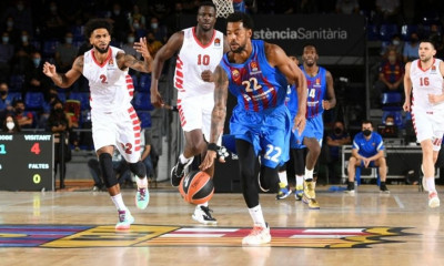 Μπαρτσελόνα: Επέστρεψε στις προπονήσεις ο Χίγκινς