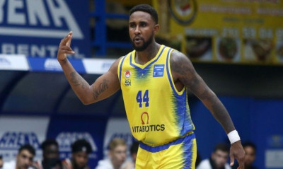 Περιστέρι: Λύση συνεργασίας με τον Ίαν Μίλερ