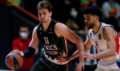 Ούνικς Καζάν-Αναντολού Εφές 75-67: Ασταμάτητη η «παρέα» του Χεζόνια - Κατατρόπωσε και τους Τούρκους