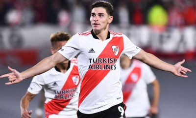 Μάντσεστερ Γιουνάιτεντ: Κοντά στην απόκτηση του Χούλιαν Άλβαρες! (Photos)