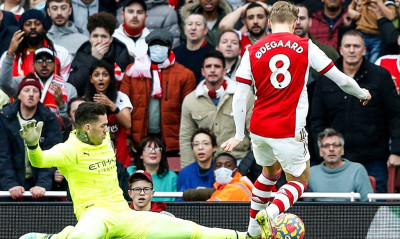 Premier League: Με φωνές για τη διαιτησία ξεκίνησε το 2022 στο Άρσεναλ-Μάντσεστερ Σίτι! (vid+pics)