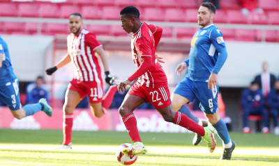 Ολυμπιακός: Σύλλογοι μεγαθήρια για τον Αγκιμπού Καμαρά!