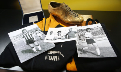 ΑΕΚ: Τεράστια προσφορά του Δέδε στο Μουσείο – Δώρισε το χρυσό του παπούτσι