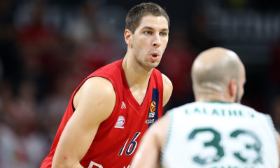 Ο Γιόβιτς δημιουργεί τις... βάσεις για τον Παναθηναϊκό (videos)