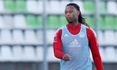 Ολυμπιακός: «Σκληρό πόκερ» για Σεμέδο - Στρέφεται αλλού η Πόρτο