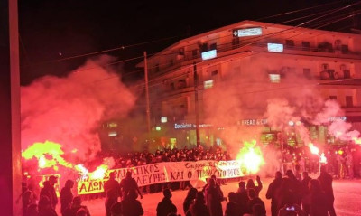 ΑΕΚ: Διαδήλωσαν κατά των περιορισμών στα γήπεδα οι φίλοι της Ένωσης στη Νέα Φιλαδέλφεια