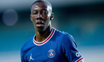 Ολυμπιακός: Υπέγραψε μέχρι το 2026 ο Φαντιγκά (Photos)