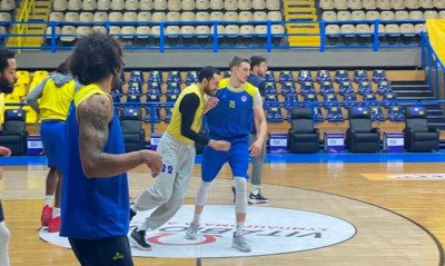 Περιστέρι: Πρώτη προπόνηση για Γκιέλο