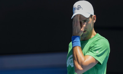 Νόβακ Τζόκοβιτς: Σενάρια για επιστροφή στο ξενοδοχείο κράτησης