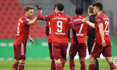 Bundesliga: Χατ τρικ ο Λεβαντόφσκι και τεσσάρα η Μπάγερν! (vid+photos)