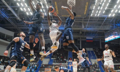 Euroleague: Το ντεμπούτο Κάρτερ με τη φανέλα της Ζενίτ και ο Ντιαλό (video)