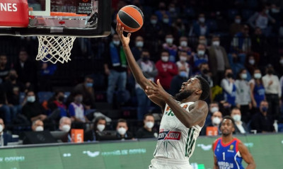 Αναντολού Εφές-Παναθηναϊκός ΟΠΑΠ 82-81: Πάλεψε σαν θηρίο, τον «σκότωσε» ο Μόερμαν