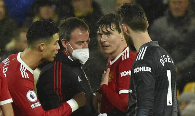 Τρόμος για άσο της Μάντσεστερ Γ. - Οι δραματικές στιγμές κατά την εισβολή στο σπίτι του (video)