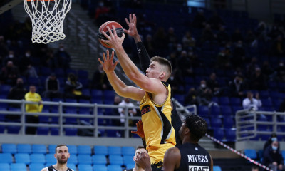 ΑΕΚ-ΠΑΟΚ 72-67: Με ψυχή και Χάμερ!