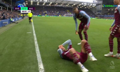 Μπουκάλια σε παίκτες της Άστον Βίλα πέταξαν οπαδοί της Έβερτον - Σωριάστηκαν στο έδαφος! (vid)