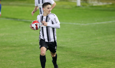 OΦΗ: Ιστορικό γκολ από τον Νέιρα (videos+photos)