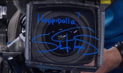 Στέφανος Τσιτσιπάς: Τι σημαίνει «Hoppipolla» που υπέγραψε μετά την πρόκριση (photos+videos)