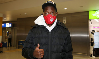 Ολυμπιακός: Έφτασε στην Ελλάδα ο Κεϊτά - Ολοκληρώνεται η μεταγραφή του (photos)