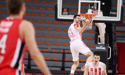 Ολυμπιακός-Ερυθρός Αστέρας 72-76: Από... χέρι αδελφικό!