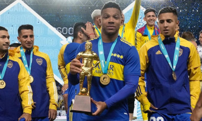 Σενάριο για Κολομβιανό διεθνή αριστερό μπακ της Μπόκα Τζούνιορς και ελληνική ομάδα (video+photos)