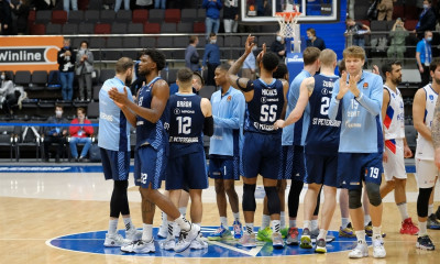 Ζενίτ Αγίας Πετρούπολης - Αναντολού Εφές 76-67: Με τρομερό Πόιθρες επέστρεψε στις νίκες (photos)