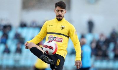 ΑΕΚ: Ανεβάζει στροφές ο Τσιντώτας – Πρόβλημα με Σιμόες