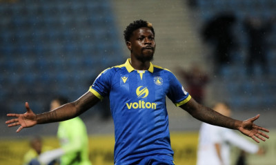 Αστέρας Τρίπολης: Η τραγική ιστορία του Σόνι - Η φυγή από το Καμερούν και τα πρώτα χρήματα (photos)