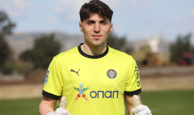 ΟΦΗ: Ανακοίνωσε τον Μανδά (videos+photos)