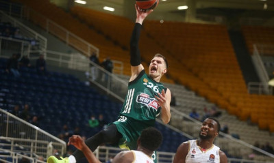 Παναθηναϊκός OΠΑΠ-Μονακό: Απίστευτο καλάθι και φάουλ του Νέντοβιτς! (video)