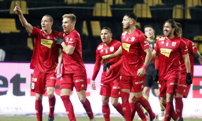 Άρης-Βόλος 0-2: «Διπλό» στο φινάλε για τους Βολιώτες (photos)