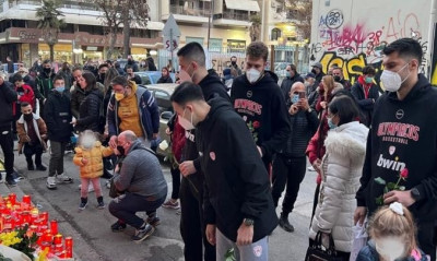 Ολυμπιακός: Αντιπροσωπεία της ΚΑΕ στο σημείο που δολοφονήθηκε ο Άλκης