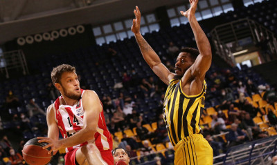 Άρης-Ολυμπιακός 76-87: Εύκολη δουλειά, σε κλίμα συγκίνησης για τον Άλκη (video)