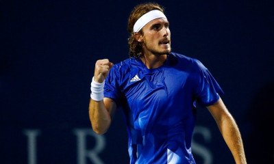 Στέφανος Τσιτσιπάς: «Λύγισε» τον Φοκίνα και συνεχίζει στο Ρότερνταμ χωρίς τον πατέρα του (video)