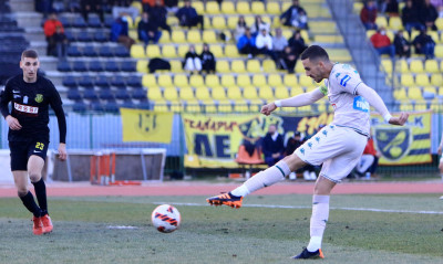 Όλο το ματς ήταν ο Κουρμπέλης, τα σοβαρά είναι μπροστά