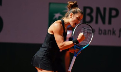 Μαρία Σάκκαρη: Επιβλητική πρόκριση στις «8» και φουλ για κούπα στη Ρωσία (video+photos)