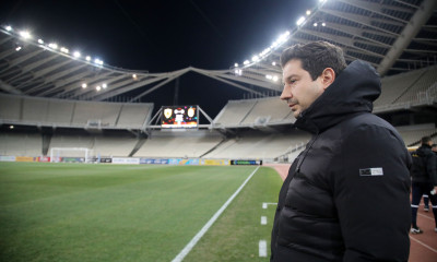 Γιαννίκης: «Η ΑΕΚ πάει να κερδίσει τον Ολυμπιακό»