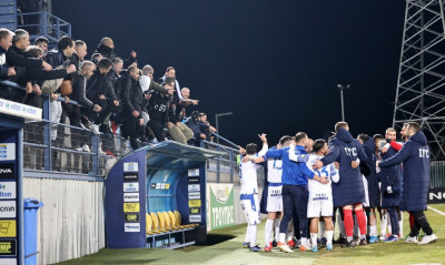 Αστέρας Τρίπολης-Ιωνικός: Δέχθηκε μπουκάλι και ζαλιζόταν ο Ματσούκας – Ξέσπασμα στο τέλος! (pics)