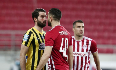 Ολυμπιακός-ΑΕΚ: Αρπάχτηκαν Μανωλάς-Καρίμ - Η στιγμή της έντασης (photos)