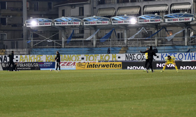 ΠΑΣ Γιάννινα-Άρης: Πανό - γροθιά κατά της οπαδικής βίας στους Ζωσιμάδες (photos+video)