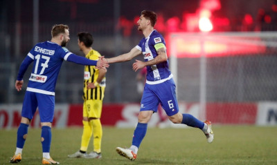 ΠΑΣ Γιάννινα-Άρης: Εξέδρα με καπνογόνα στα μπαλκόνια και «τρέλα» για Ευρώπη (photos)