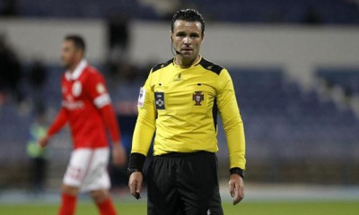 Σάλος στην Πορτογαλία – Έρευνα για πληρωμή της Μπενφίκα σε διαιτητή και σενάρια για υποβιβασμό!