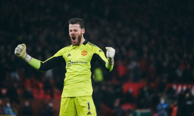 Μάντσεστερ Γιουνάιτεντ: Υπογράφει νέο συμβόλαιο με τον Ντε Χέα (photos)